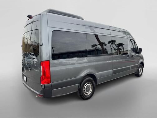 2019 Mercedes-Benz Sprinter 2500 High Roof