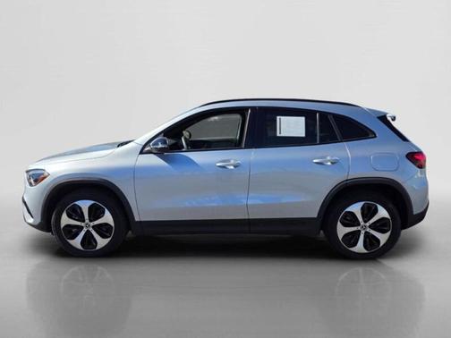 Cirrus Silver Metallic 2026 Mercedes-Benz GLA 250 Base