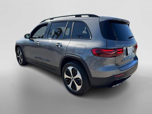 2026 Mercedes-Benz GLB 250 Base