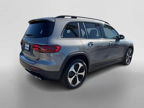 2026 Mercedes-Benz GLB 250 Base