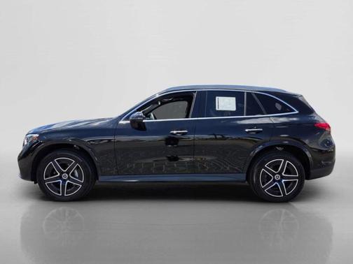 Black 2026 Mercedes-Benz GLC 300 Base