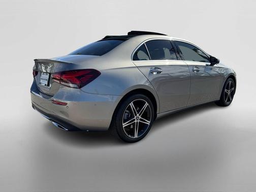 2020 Mercedes-Benz A-Class A 220 4MATIC