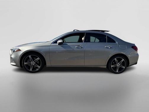 2020 Mercedes-Benz A-Class A 220 4MATIC