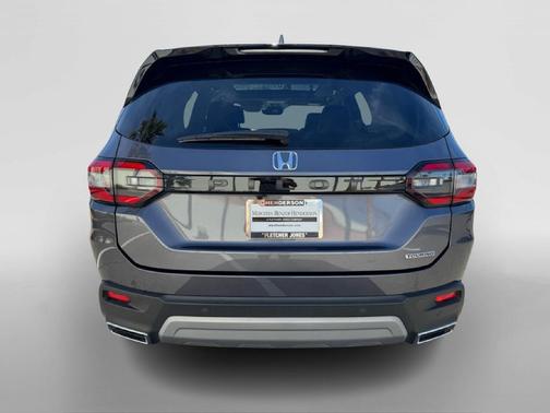 2023 Honda Pilot Touring