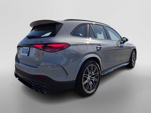 2025 Mercedes-Benz AMG GLC 63 S E Performance