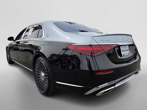 Obsidian Black 2023 Mercedes-Benz Maybach S 680 Base 4MATIC