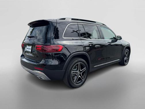 Midnight Black 2026 Mercedes-Benz GLB 250 Base