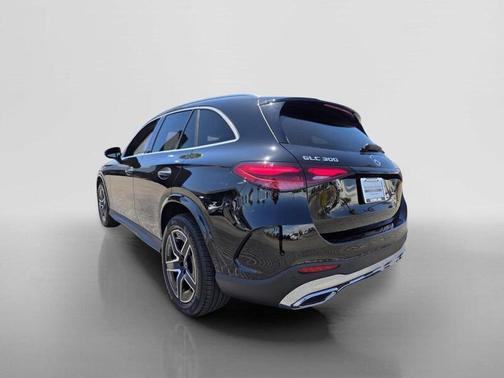 Black 2026 Mercedes-Benz GLC 300 Base