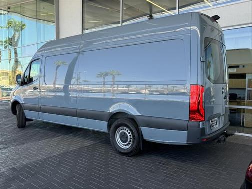 2025 Mercedes-Benz Sprinter 2500 Standard Roof