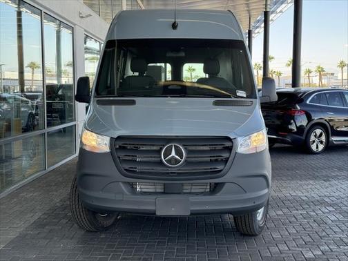2025 Mercedes-Benz Sprinter 2500 Standard Roof