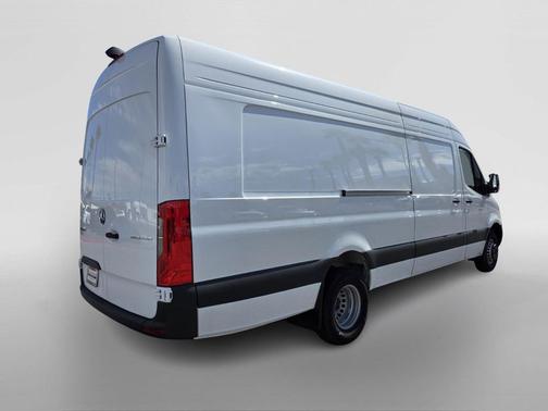 2025 Mercedes-Benz Sprinter 3500XD High Roof