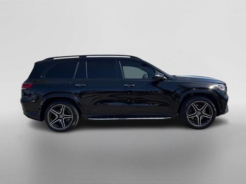Black 2022 Mercedes-Benz GLS 450 4MATIC