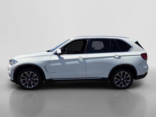 White 2017 BMW X5 xDrive35i