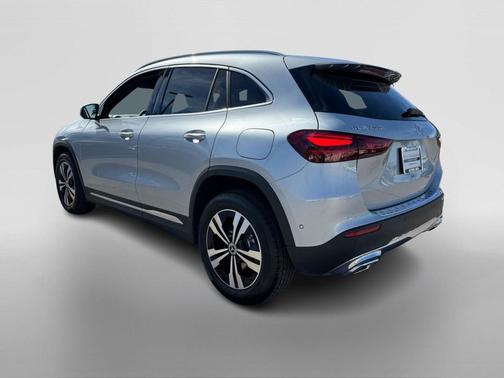 2026 Mercedes-Benz GLA 250 Base