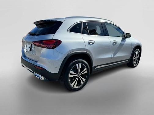 2026 Mercedes-Benz GLA 250 Base