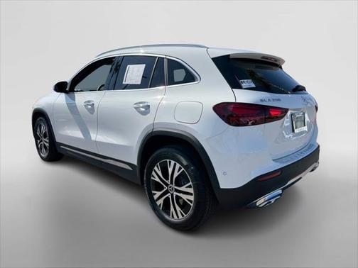 2025 Mercedes-Benz GLA 250 Base