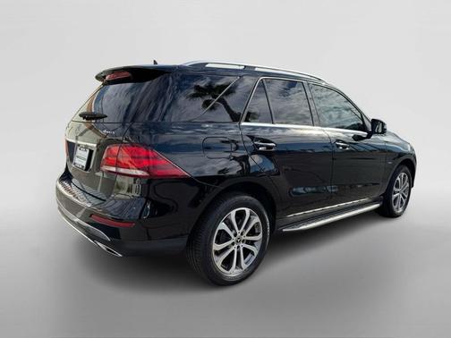 2017 Mercedes-Benz GLE 550e Base 4MATIC