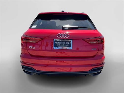 2022 Audi Q3 45 S line Premium