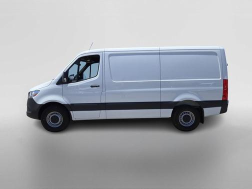 2025 Mercedes-Benz Sprinter 2500 Standard Roof