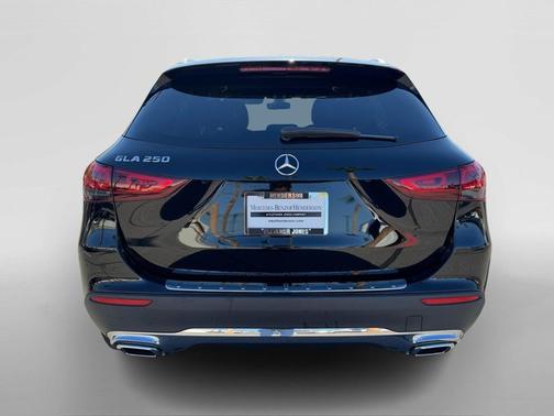 2023 Mercedes-Benz GLA 250 Base