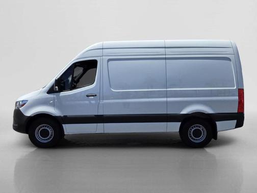 Arctic White 2024 Mercedes-Benz Sprinter 2500