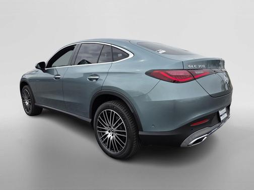 2026 Mercedes-Benz GLC 300 Base 4MATIC