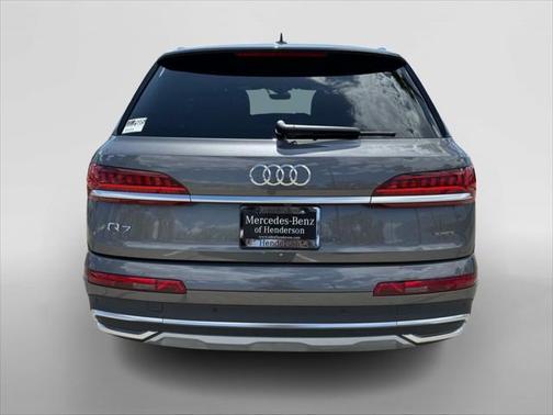 2024 Audi Q7 45 Premium