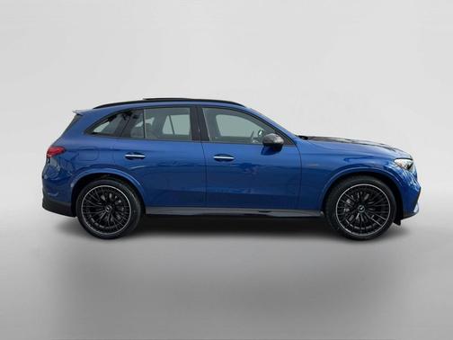 2026 Mercedes-Benz AMG GLC 43 Base