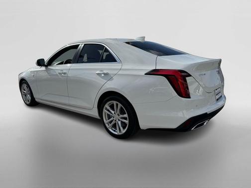 2025 Cadillac CT4 Luxury