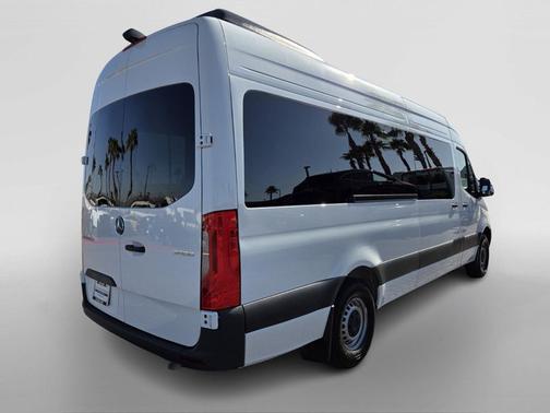 2026 Mercedes-Benz Sprinter 2500 High Roof