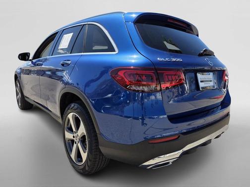 Starling Blue Metallic 2022 Mercedes-Benz GLC 300 Base