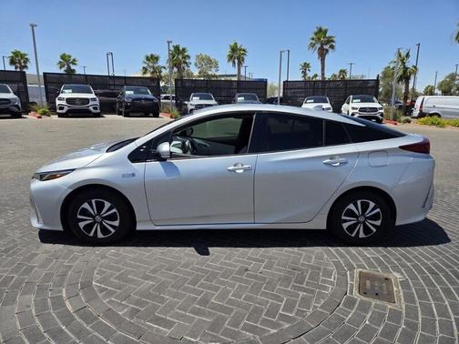Classic Silver Metallic 2017 Toyota Prius Prime Plus