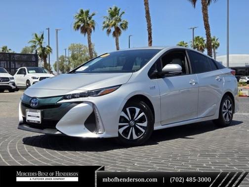 Classic Silver Metallic 2017 Toyota Prius Prime Plus