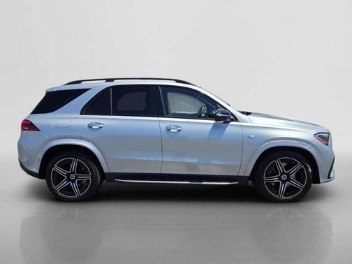 Cirrus Silver Metallic 2025 Mercedes-Benz GLE 450e 4MATIC