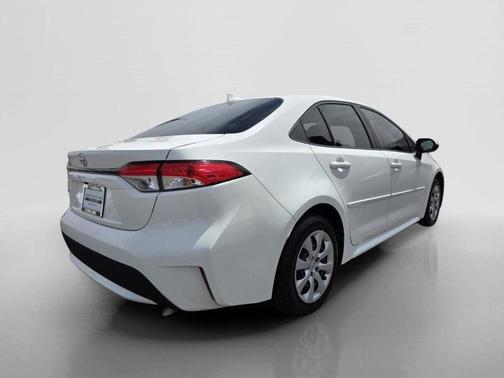 White 2021 Toyota Corolla LE