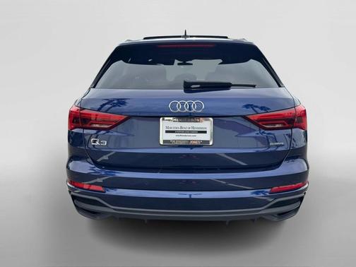 2023 Audi Q3 45 S line Premium Plus