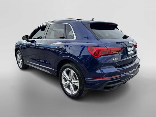2023 Audi Q3 45 S line Premium Plus