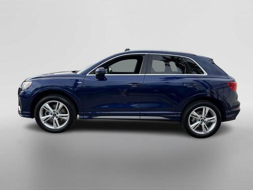 2023 Audi Q3 45 S line Premium Plus