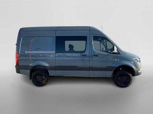 2026 Mercedes-Benz Sprinter 2500 Standard Roof