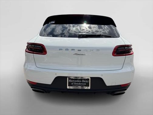 2018 Porsche Macan Sport Edition