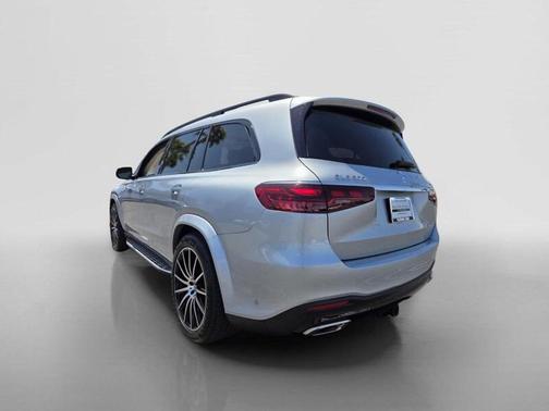 Cirrus Silver Metallic 2024 Mercedes-Benz GLS 580 Base 4MATIC