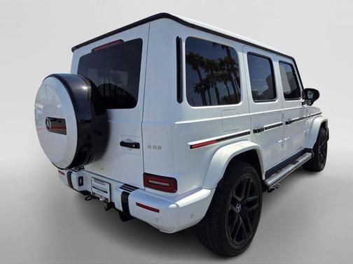 Polar White 2024 Mercedes-Benz AMG G 63 4MATIC