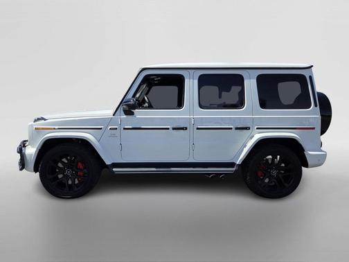 Polar White 2024 Mercedes-Benz AMG G 63 4MATIC
