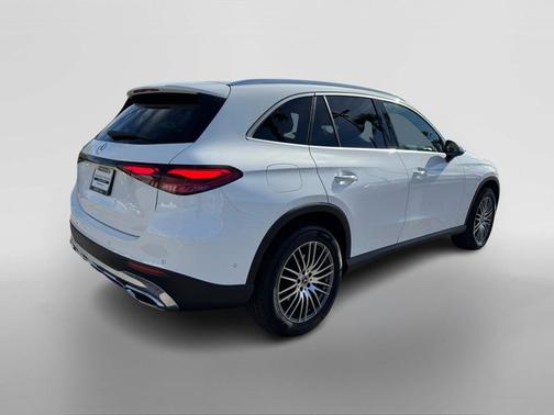 2025 Mercedes-Benz GLC 300 Base