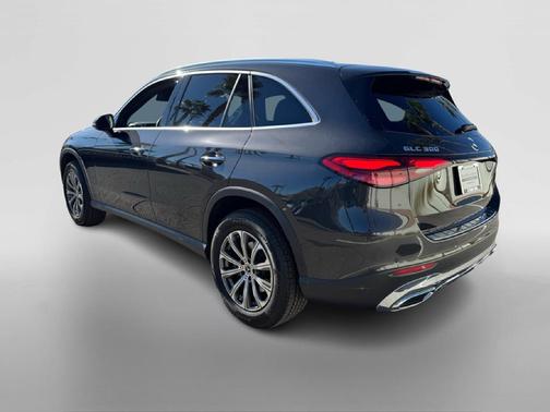 2025 Mercedes-Benz GLC 300 Base