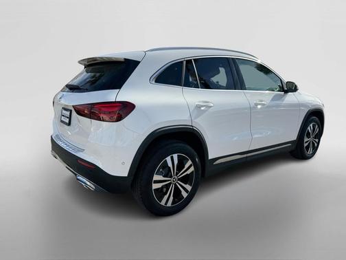 2026 Mercedes-Benz GLA 250 Base