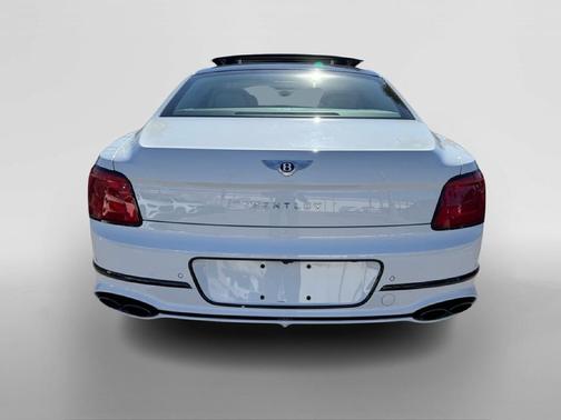 2022 Bentley Flying Spur Hybrid Base