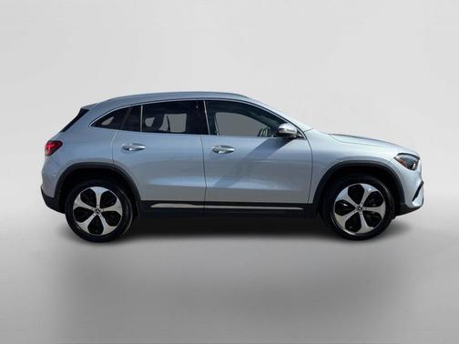 2026 Mercedes-Benz GLA 250 Base