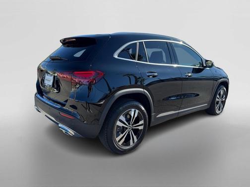 2025 Mercedes-Benz GLA 250 Base