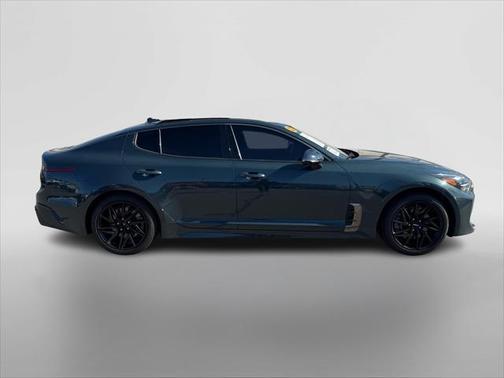 2022 Kia Stinger GT-Line